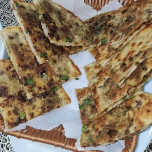 Delicious Keema-Stuffed Naan Recipe