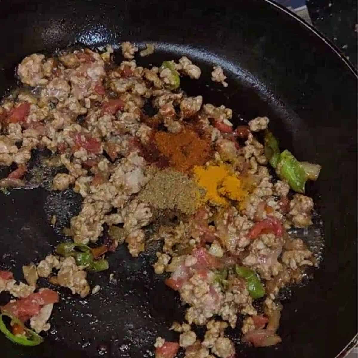 steps to make keema for stuffed naan at home