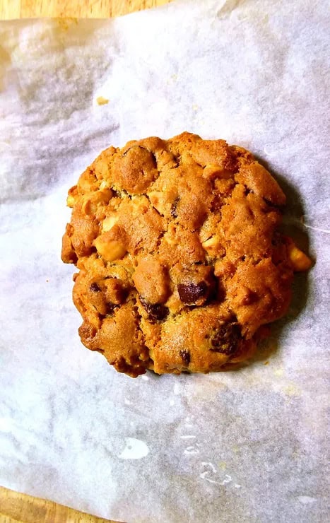 No Butter Needed Air Fryer Chocolate Chip Cookies
