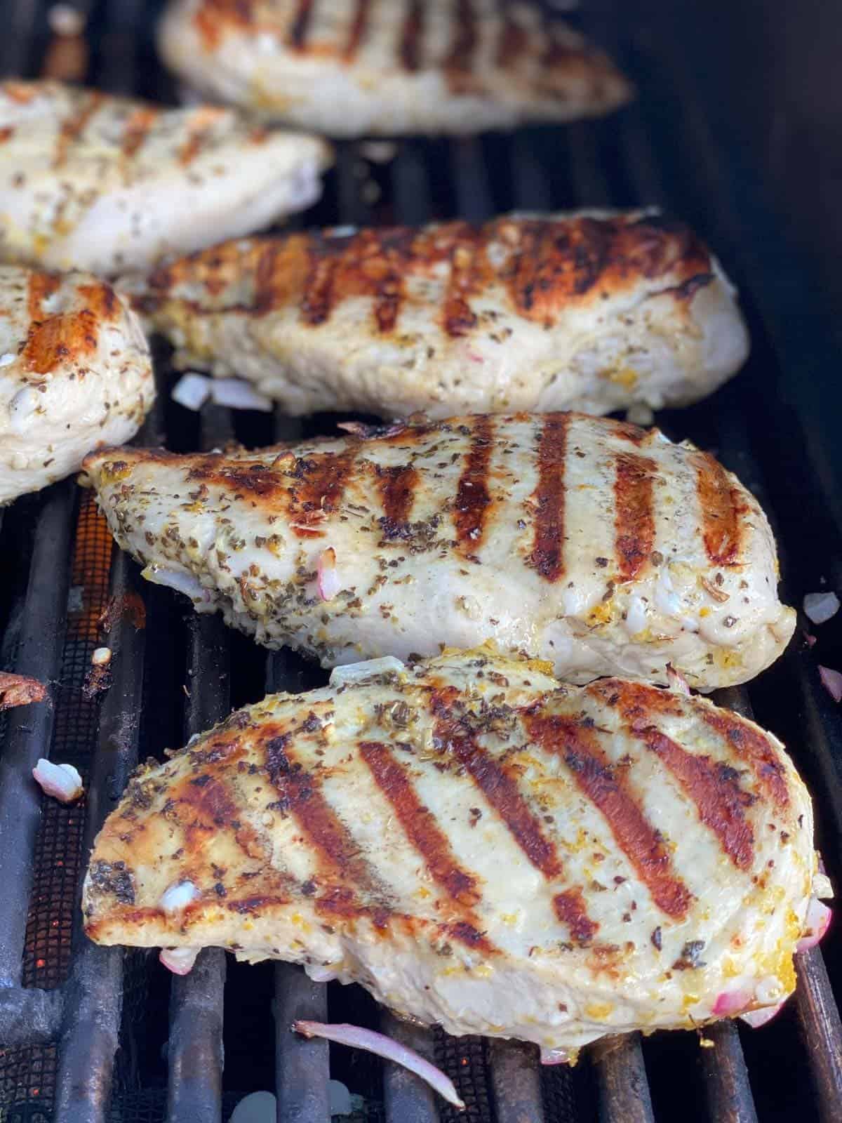 simple grilled chicken recipe lemon garlic oregano marinade easy weeknight meal-prep versatile foundation healthy