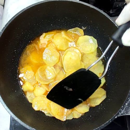 Aloo Ki Tarkari | Potato Curry