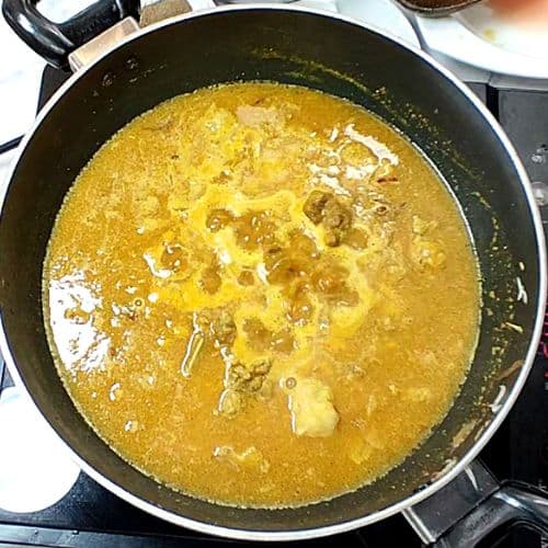 Moong gosht coming to a simmer