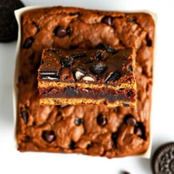 Delicious fudgy chocolate brownie with Oreo chunks on top.